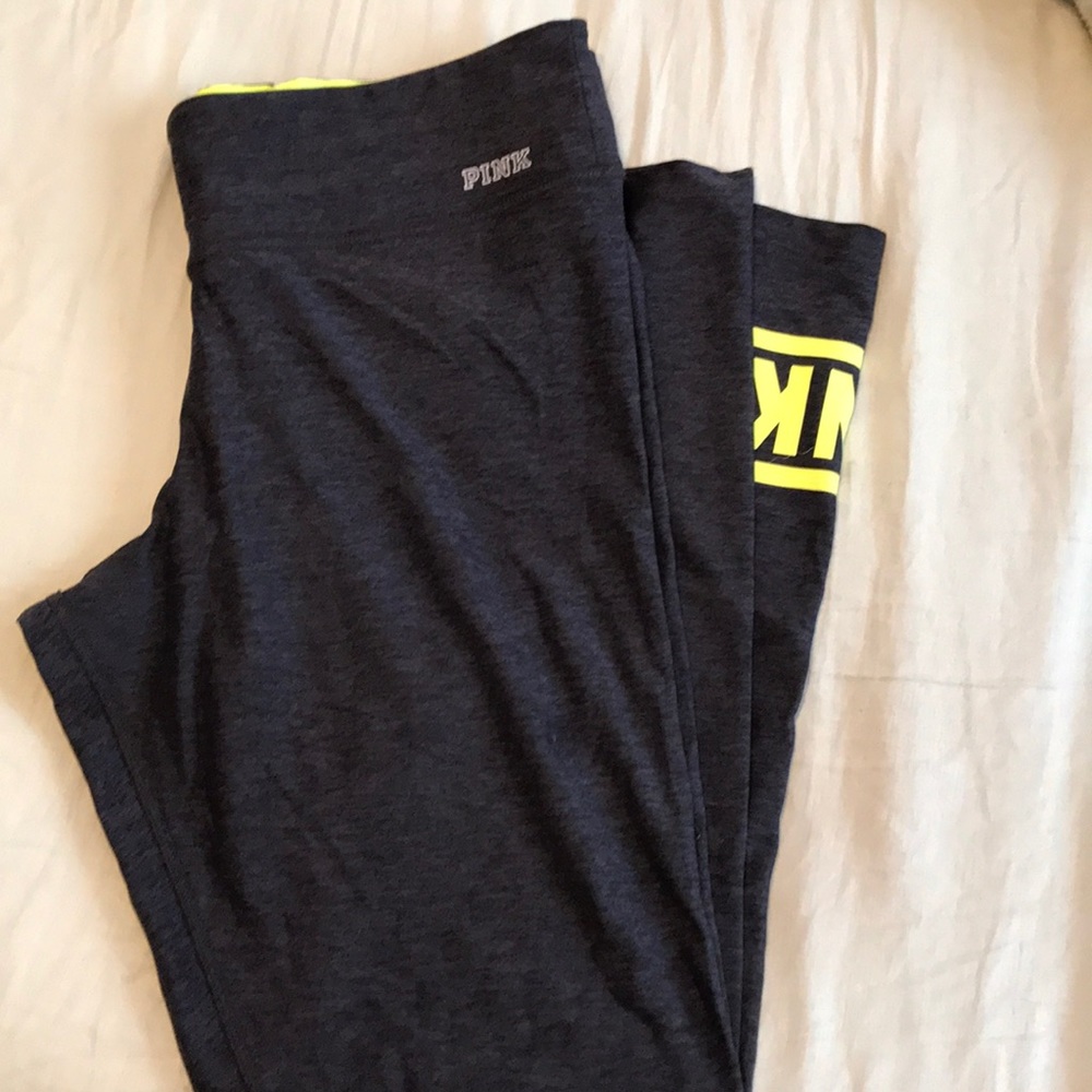 VS Pink Leggings